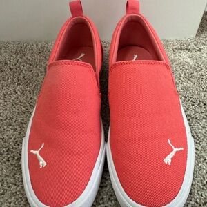 Puma Coral Slip-On Sneakers in White-Soled Casual Style